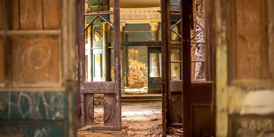 Unhappy temple: Ruins of Our Lady of Kazan Orthodox Cathedral